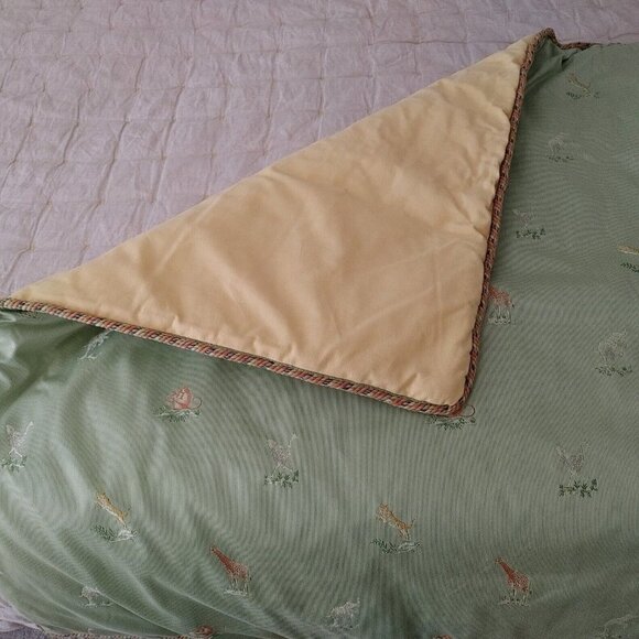 Custom Bed Coverlets with Embroidered  Animals in Pistachio/Yellow 52 x 49 - Picture 9 of 10